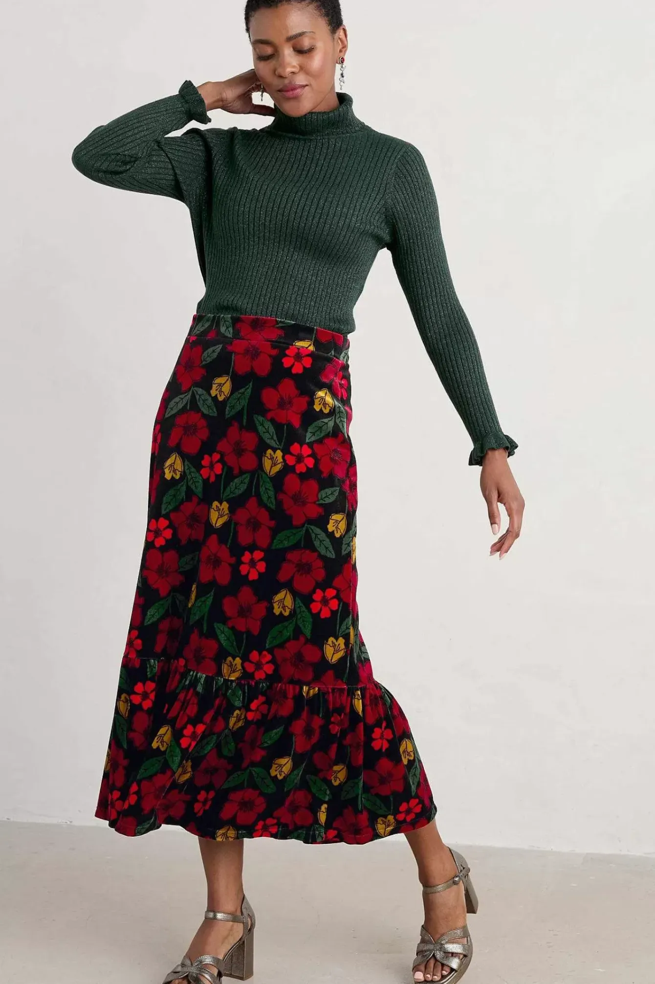 Seasalt Cornwall Skirts<Wildflower Tiered Velvet Maxi Skirt Collaged Rose Onyx Carmine